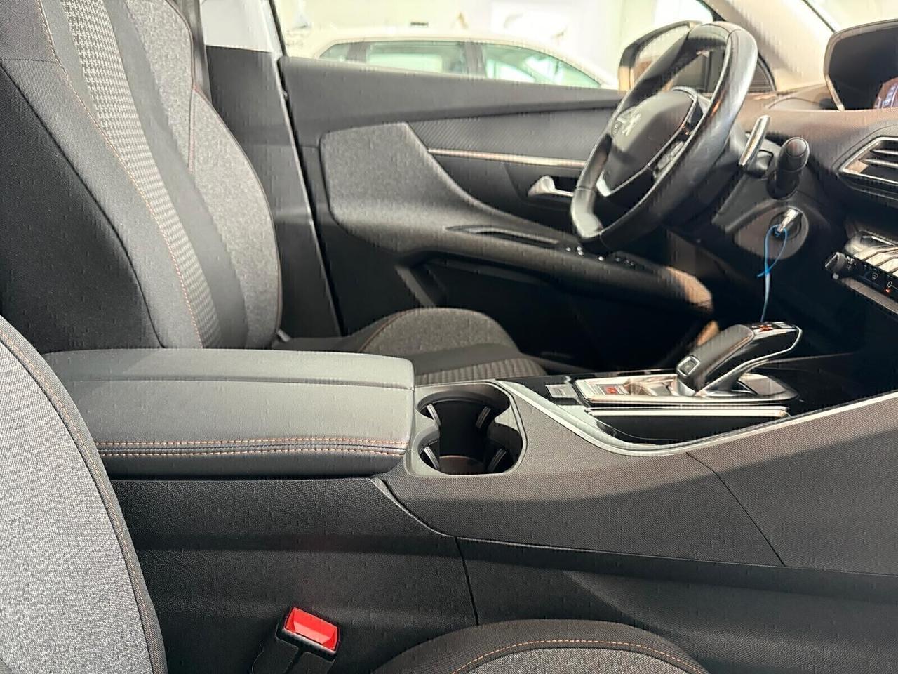 Peugeot 3008 BlueHDi 130