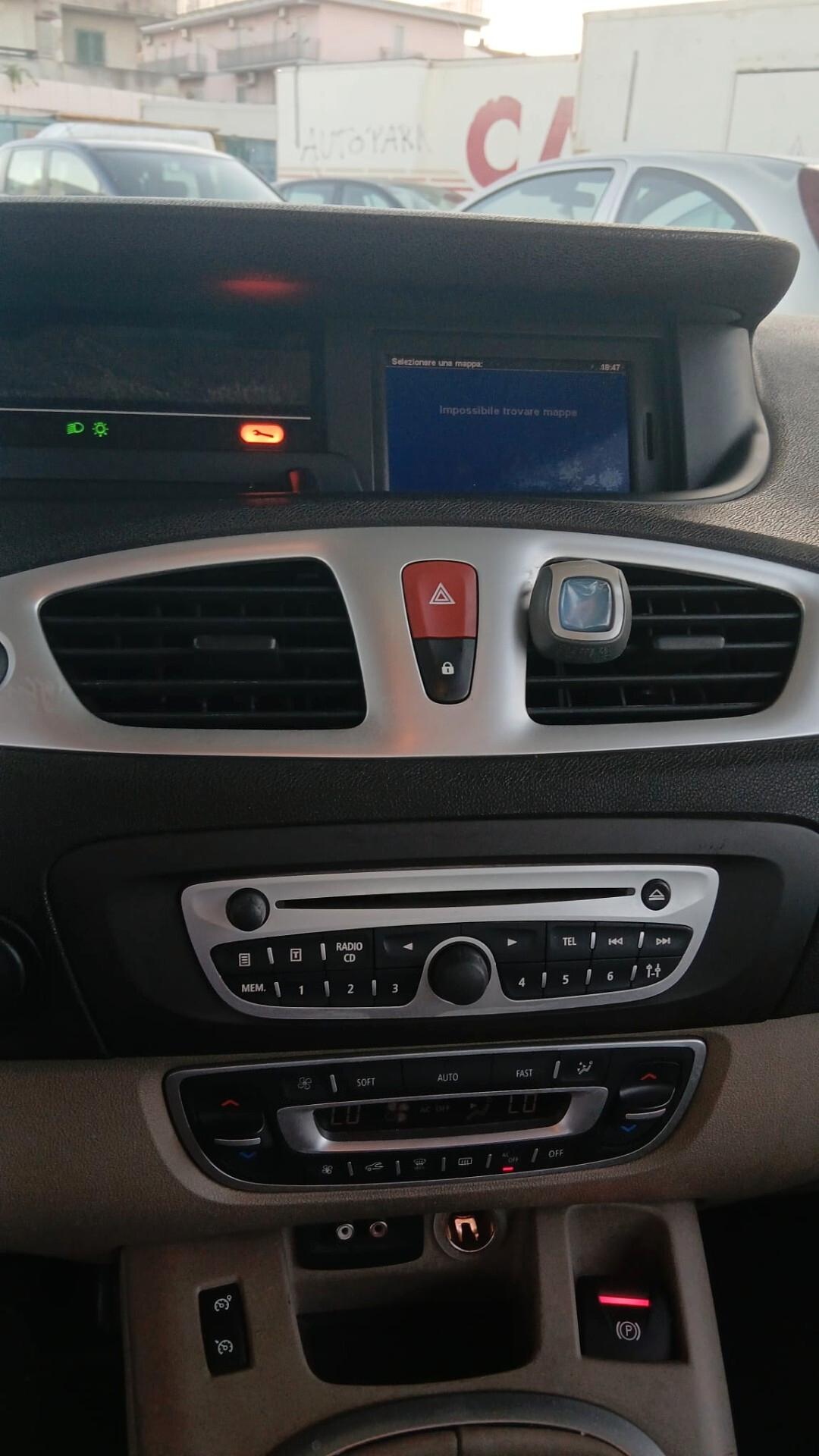 Renault Scenic Scénic X-Mod 1.5 dCi 110CV Luxe
