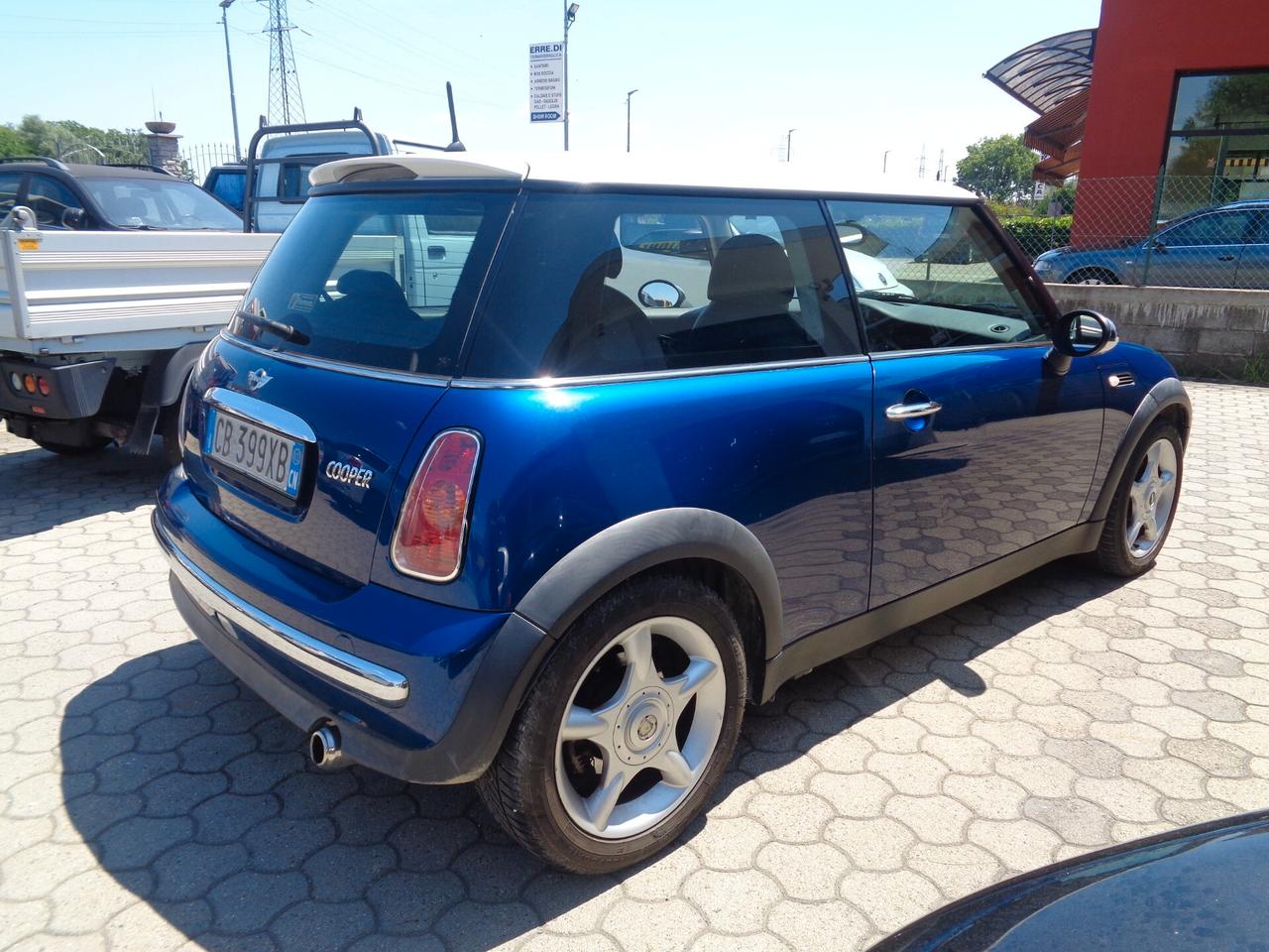 Mini Mini 1.6 16V Cooper