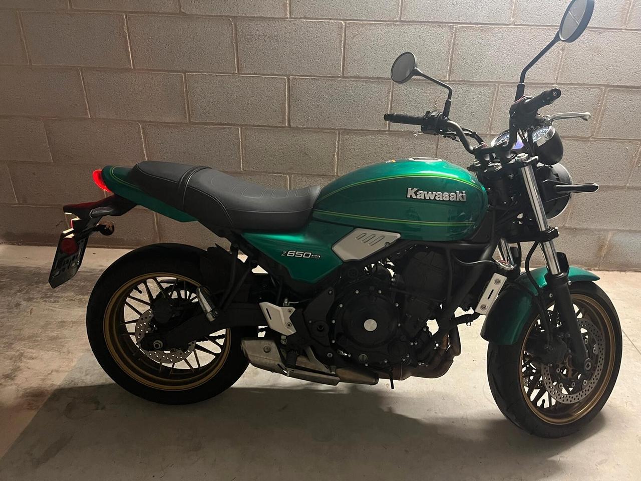 Kawasaki Z 650 RS