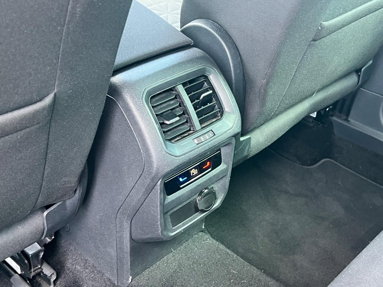 Volkswagen Tiguan 2.0 TDI 150 CV SCR DSG FINANZIABILE