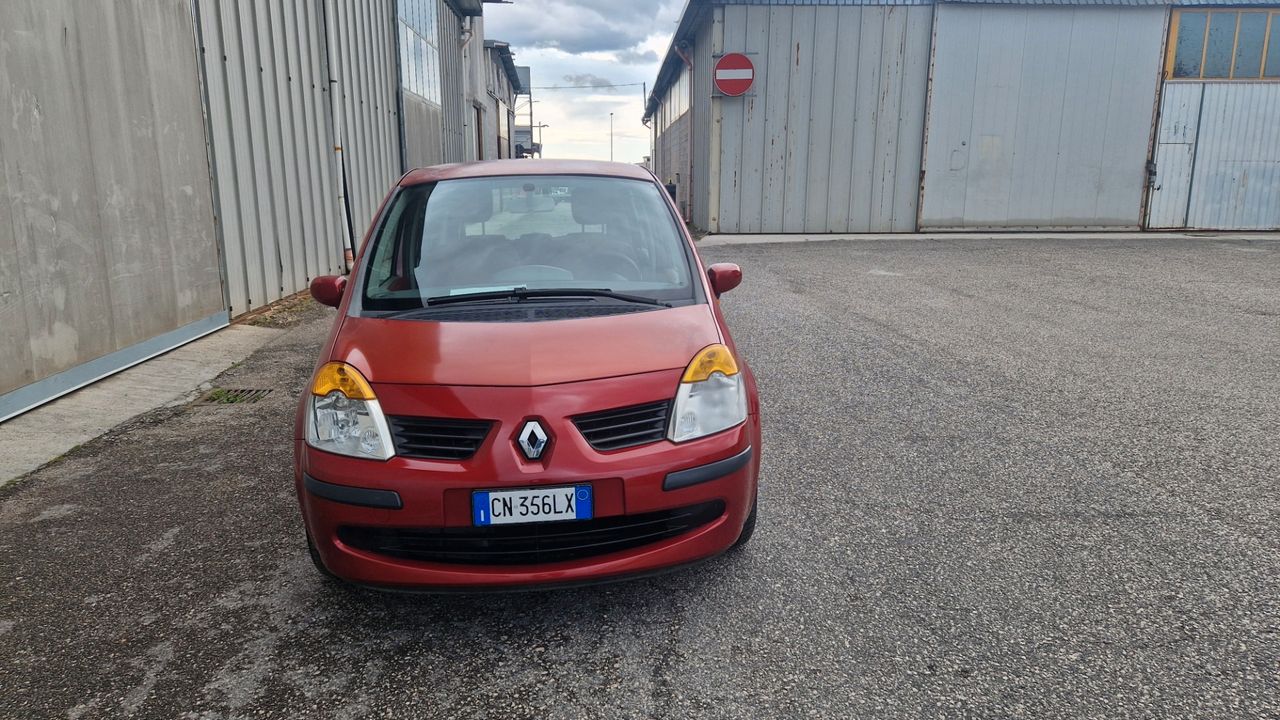 Renault Modus 1.2 16V Confort Dynamique con solo 90mila km