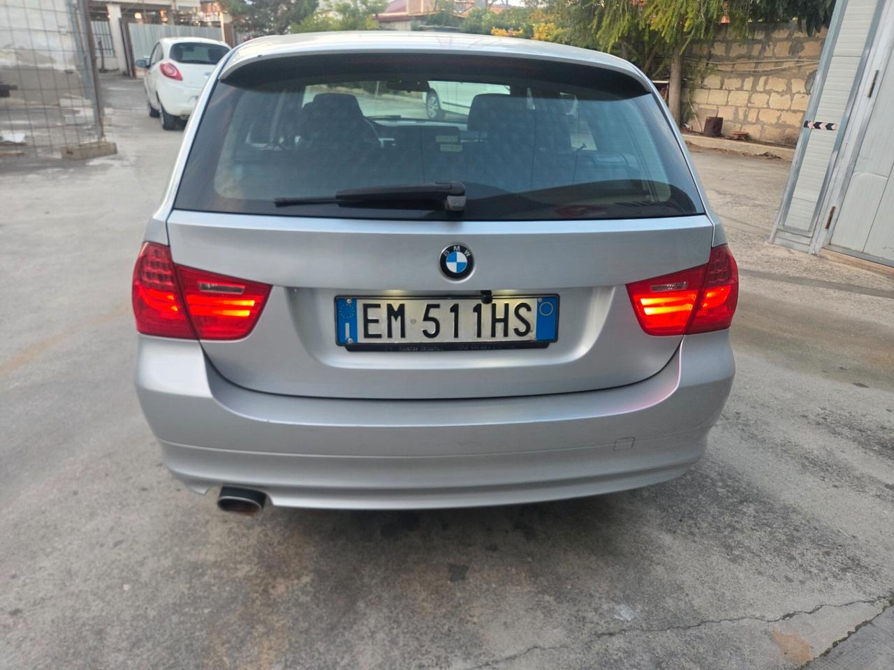 Bmw 318 318d 2.0 143CV cat Touring MSport