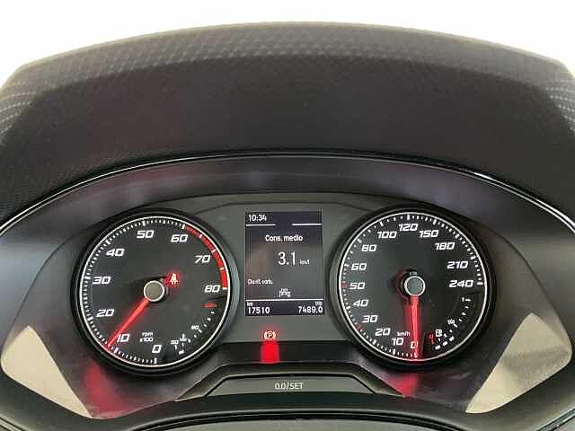 SEAT Arona 1.0 EcoTSI XPERIENCE