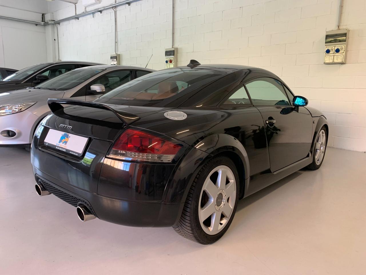 Audi TT Coupé 1.8 T 20V 225 CV cat quattro interni BASEBALL