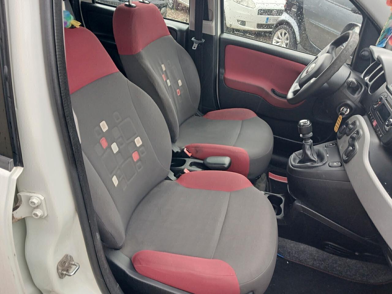 Fiat Panda 0.9 TwinAir Turbo Natural Power Lounge