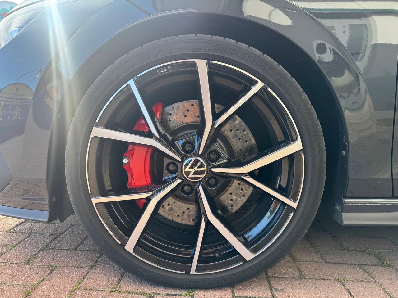 Volkswagen Golf GTI Ultimate 2.0 TSI GTI #10740
