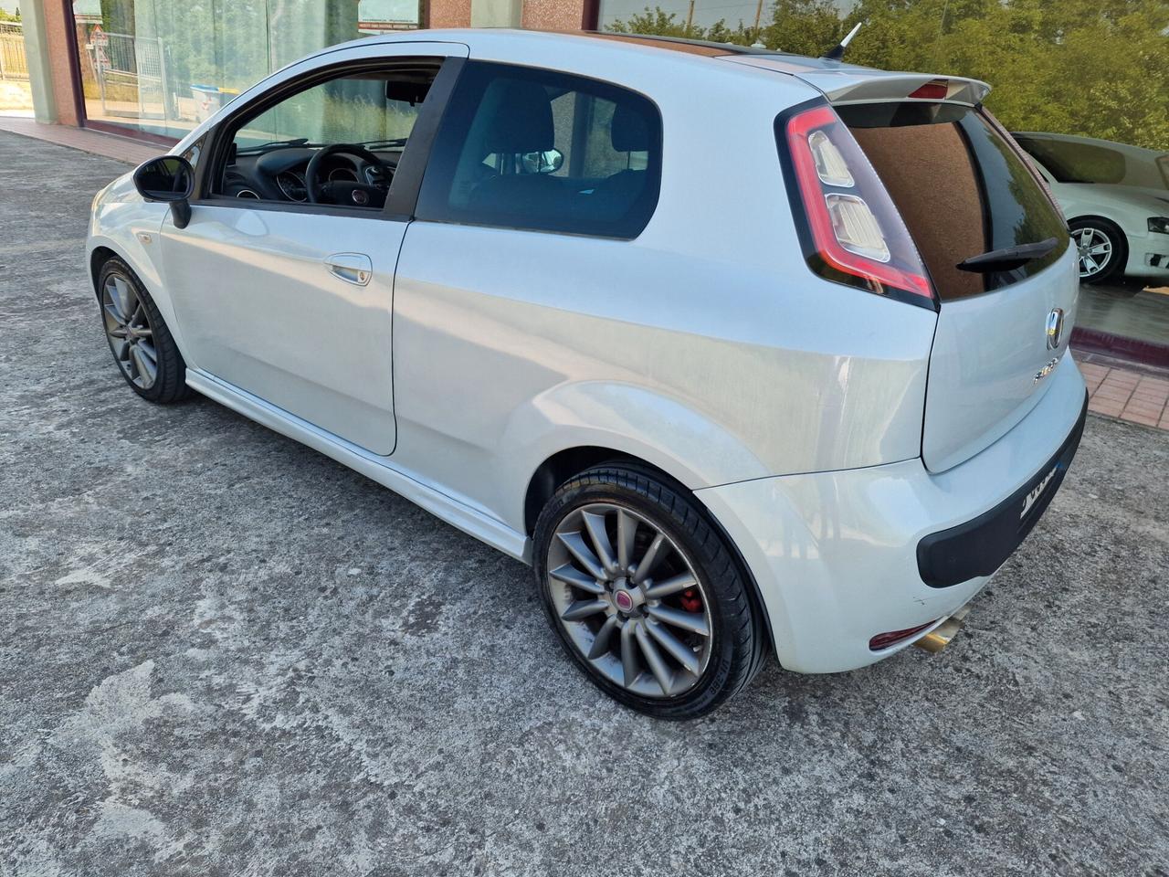 Fiat Punto Evo 1.6 Mjt DPF 3 porte Sport