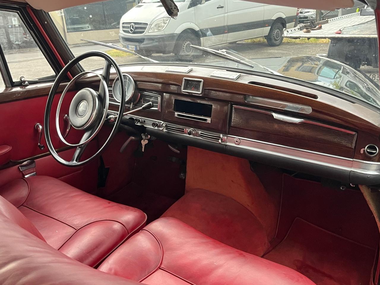 Mercedes type 300 Adenauer PERMUTE
