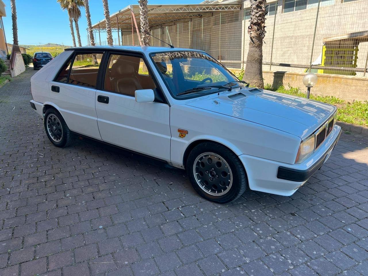 Lancia Delta 1.6 I.E. TURBO HF