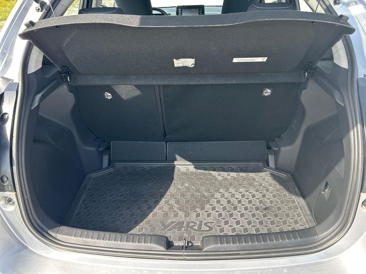 TOYOTA Yaris 4ª serie - Yaris 1.5 Hybrid 5 porte Trend