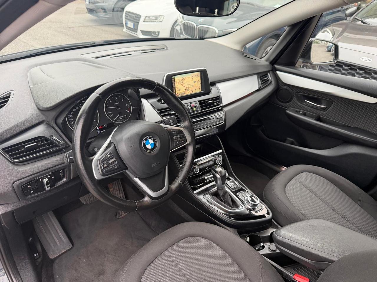 Bmw 2er Active Tourer 218d Advantage