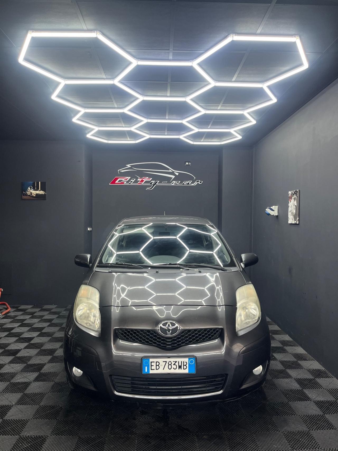 Toyota Yaris 1.0 Benzina 5 porte – Ottimo stato