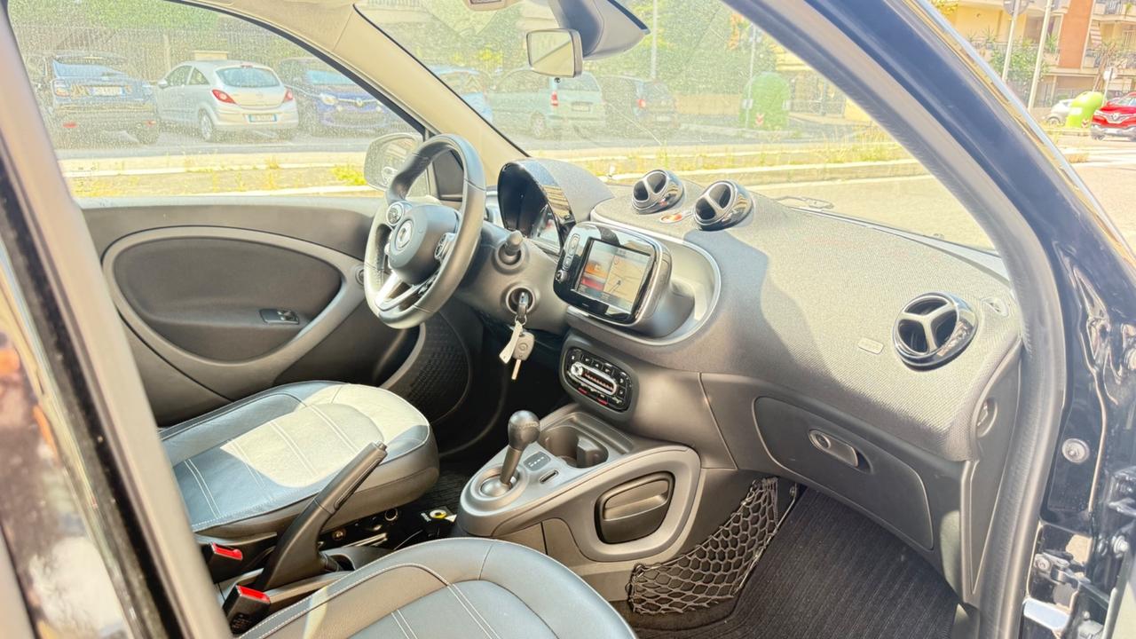 Smart ForFour 90 0.9 Turbo Prime LED NAVI KAMERA PANORAMA PDC BLUETOOTH BRACCIOLO