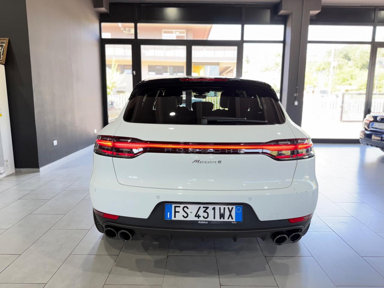 Porsche Macan 2.0