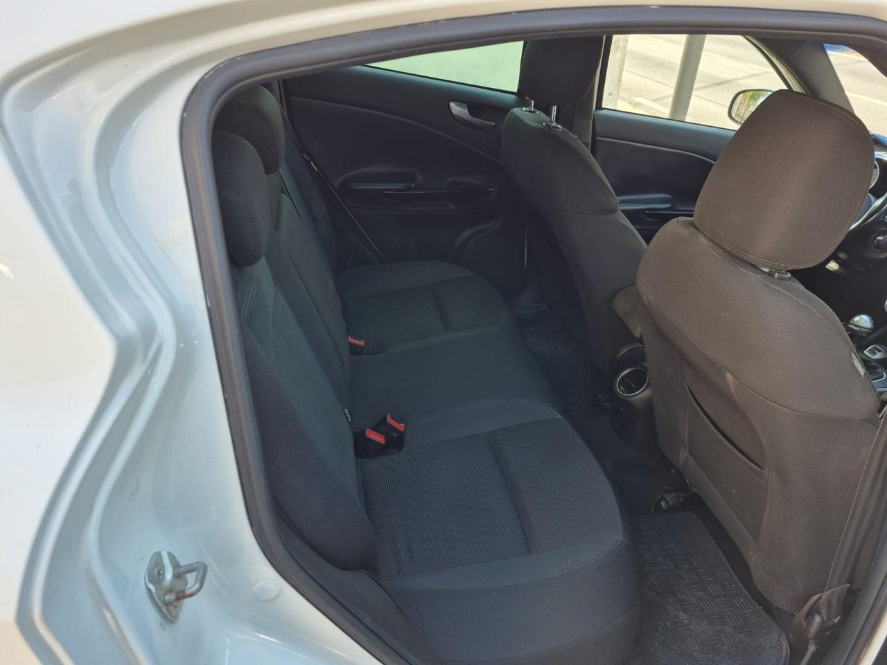 Alfa Romeo Giulietta 1.6 JTDm-2 105 CV Progression