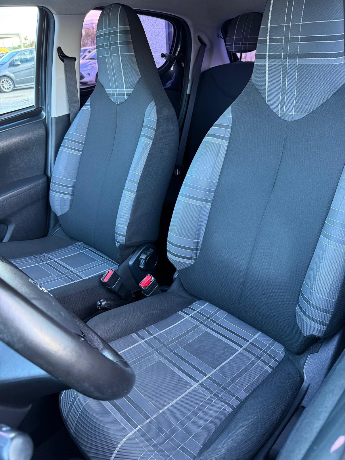 Peugeot 108 - 99000 KM - NEOPATENTATI