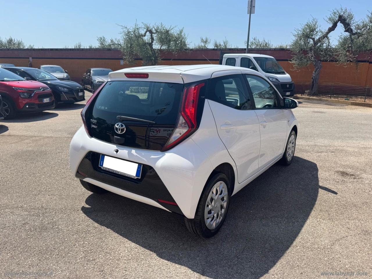 TOYOTA AYGO CONNECT 5P. AUTOMATICA 1.0 72CV