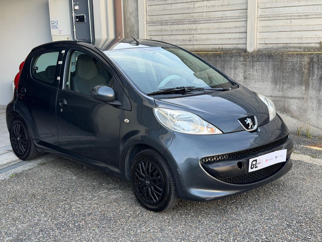 Peugeot 107 1.0 68CV 5p. Sweet Years