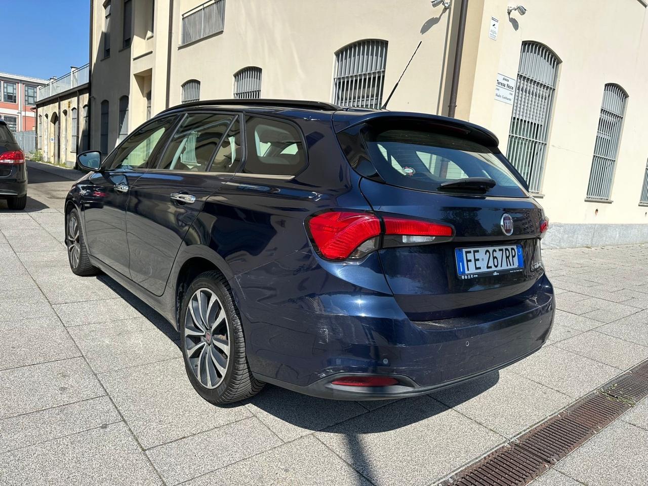 Fiat Tipo 1.6 Mjt S&S SW Lounge