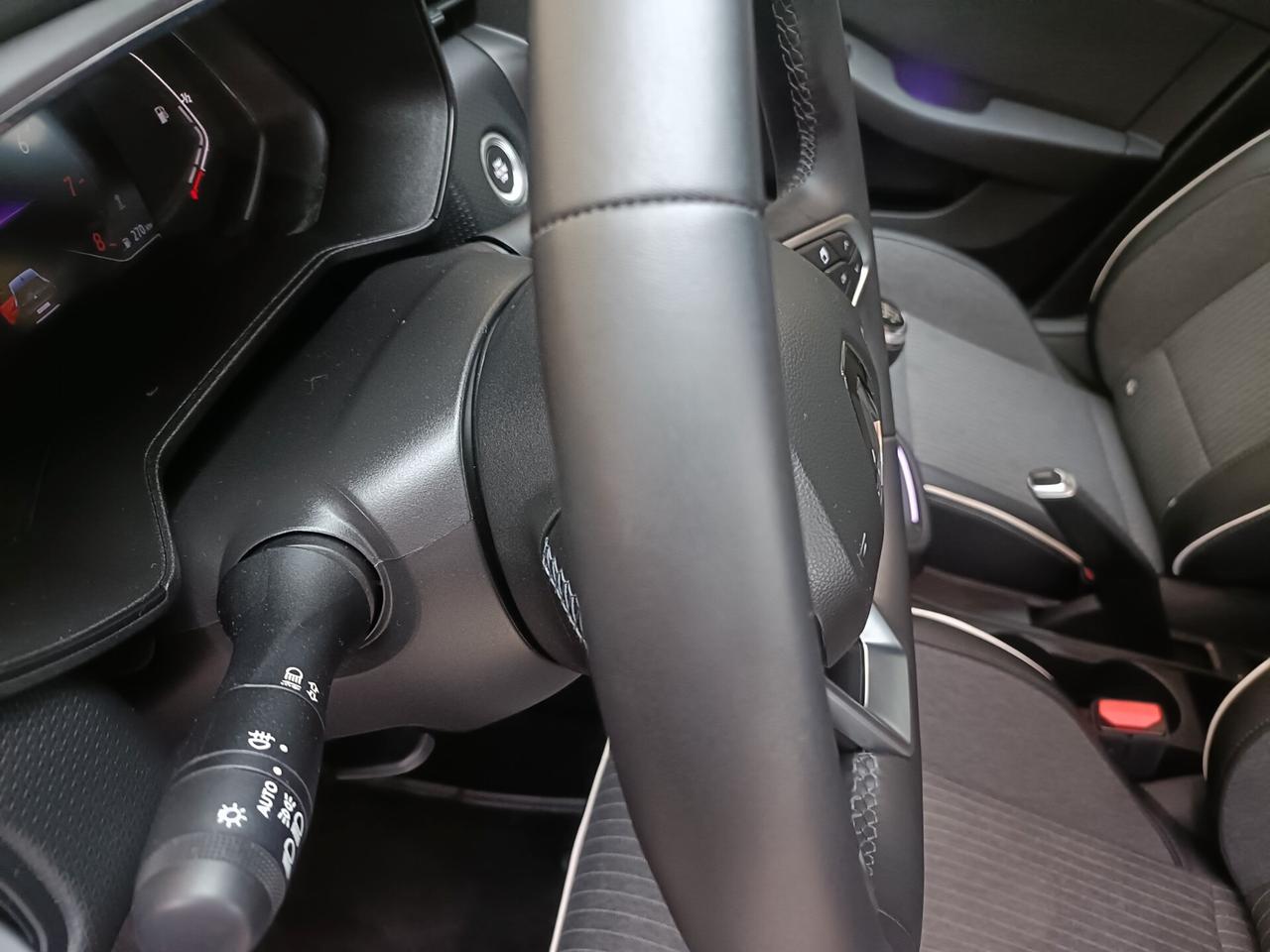 Renault Clio TCe 90 CV 5 porte Techno