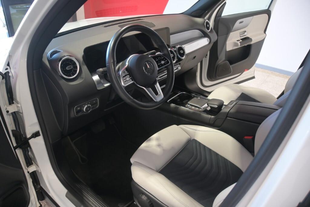 MERCEDES GLB 180D AUTOMATIC SPORT