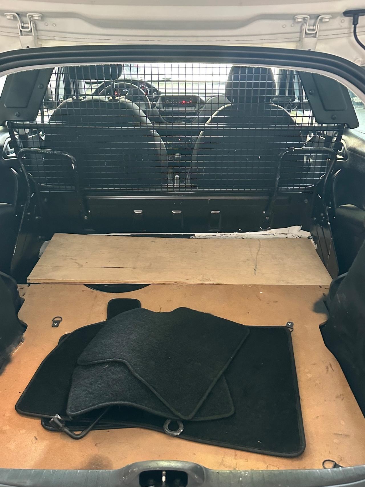 Peugeot 208 BlueHDi 75 5 porte Van Active