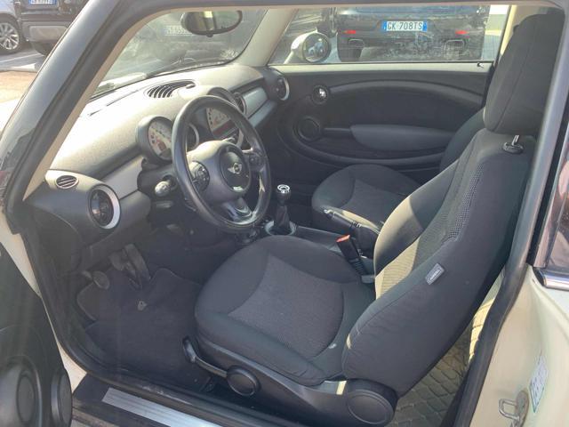 MINI Cooper D 1.6 16V Cooper D