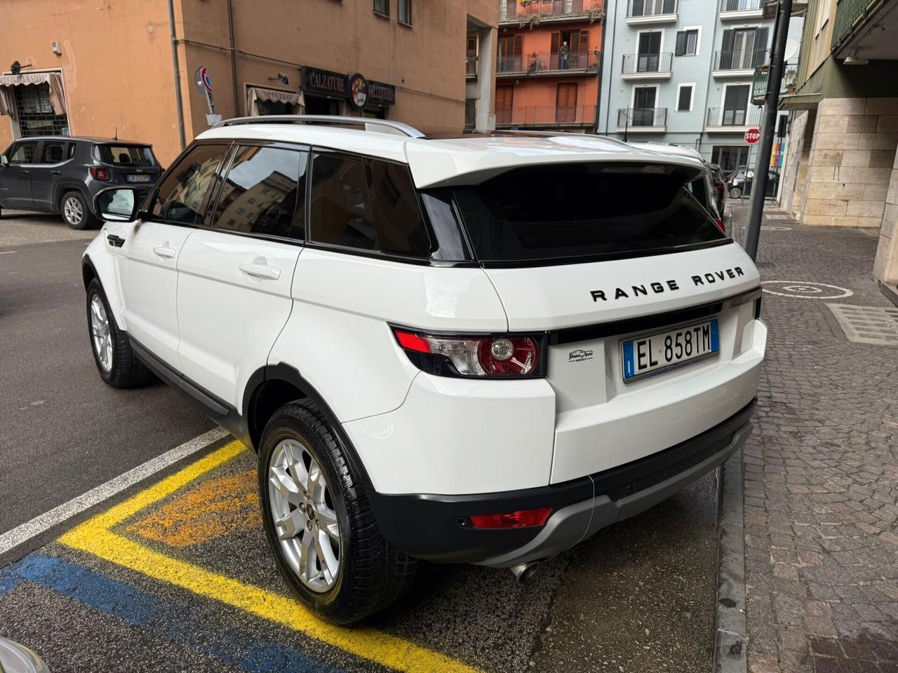 Land Rover Range Evoque 2.2 TD4 5p. Prestige 4x4