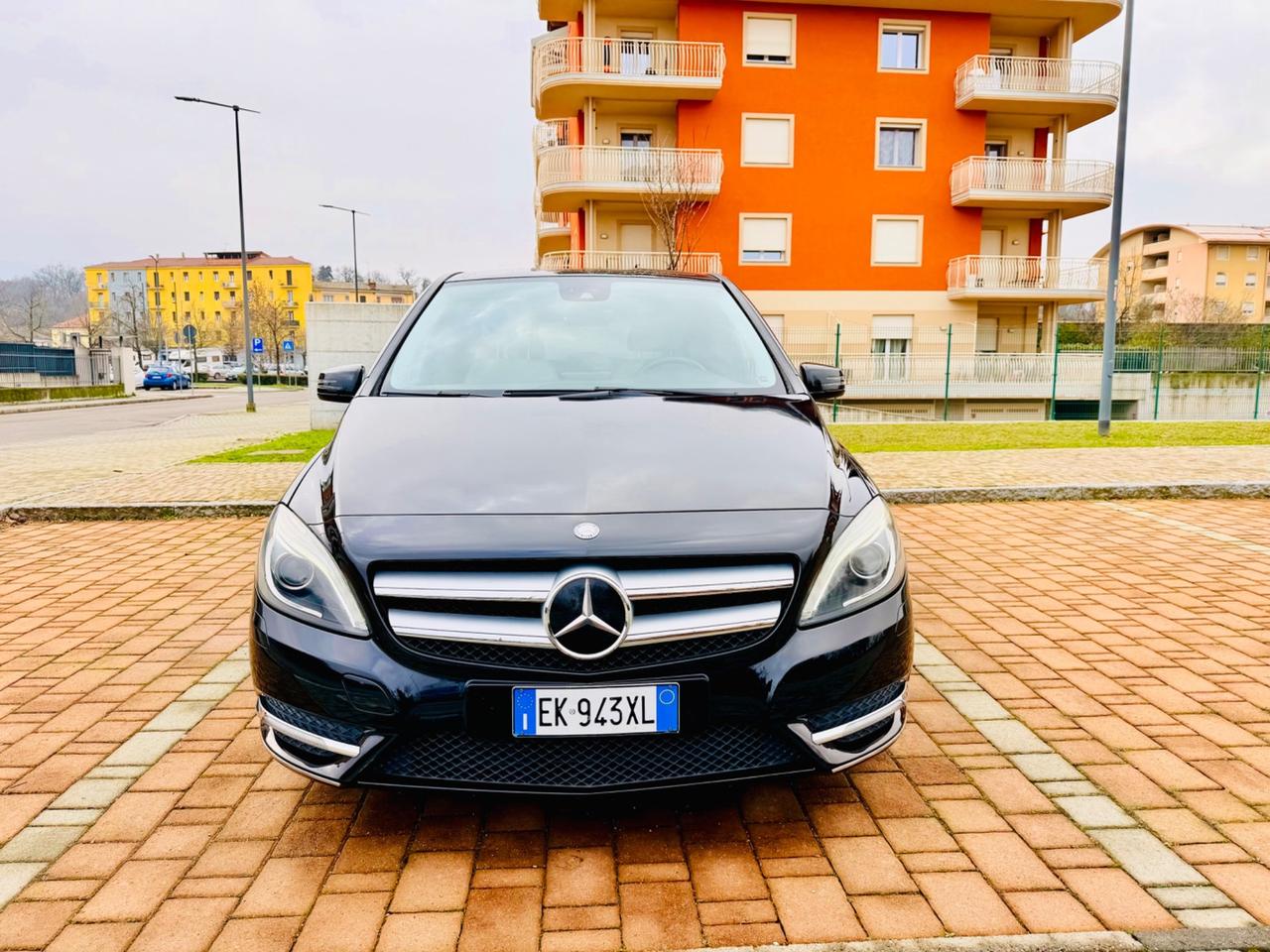 Mercedes-benz B 200 CDI BlueEFFICIENCY Executive