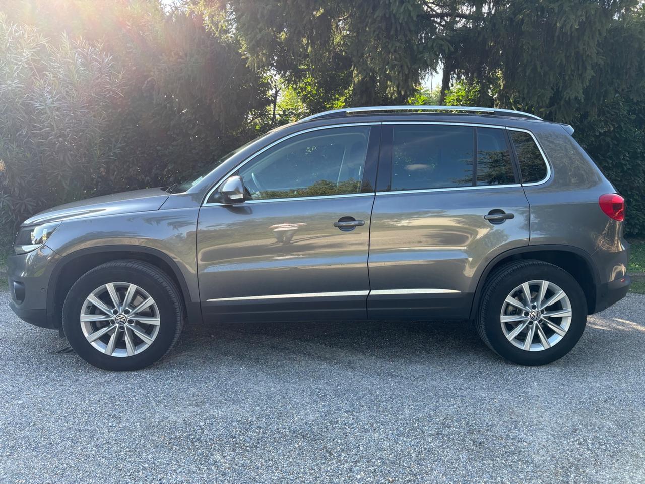 Volkswagen Tiguan 2.0 TDI 140CV 4MOTION DSG Sport & Style(Manutenzione Ufficiale VW)