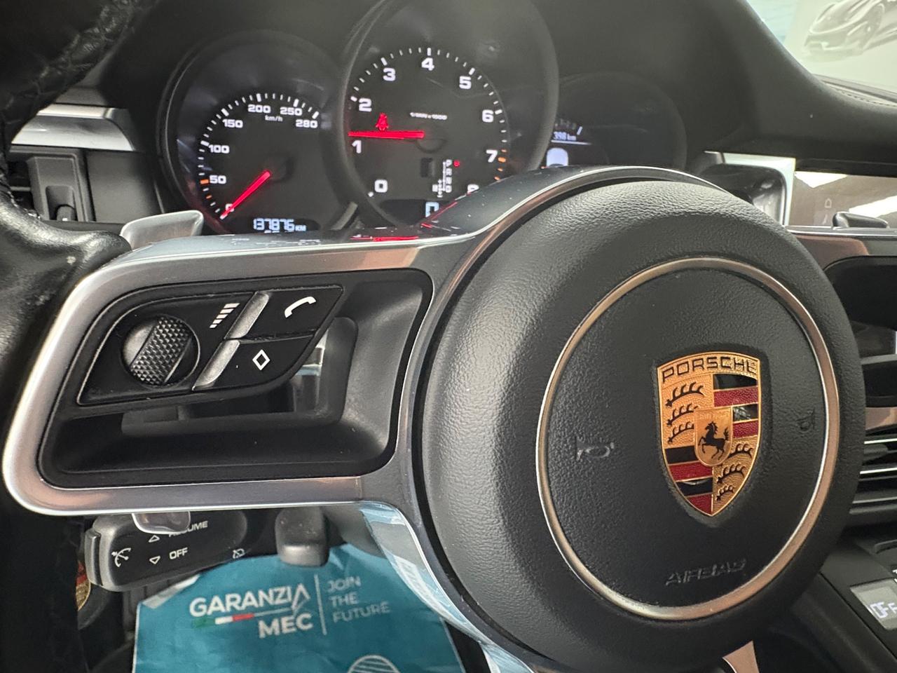 Porsche Macan 2.0 Benzina 245cv 2020 km 137000