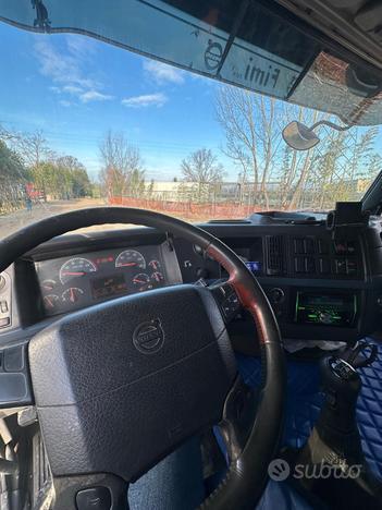 0285 autotreno biga frigo volvo