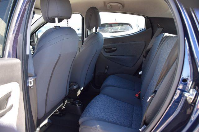 LANCIA Ypsilon 1.0 FireFly 5 porte S&S Hybrid Ecochic Silver