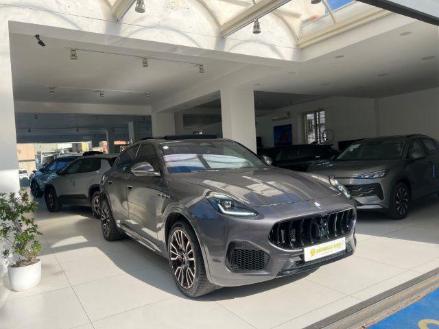 MASERATI Grecale MHEV 330 CV AWD Modena tetto da?529,00 mensili