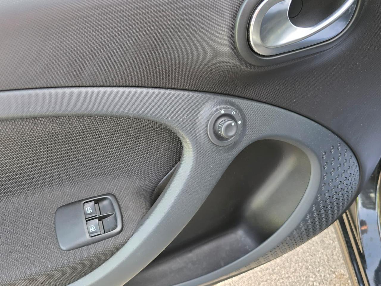 Smart ForFour 70 1.0 Passion