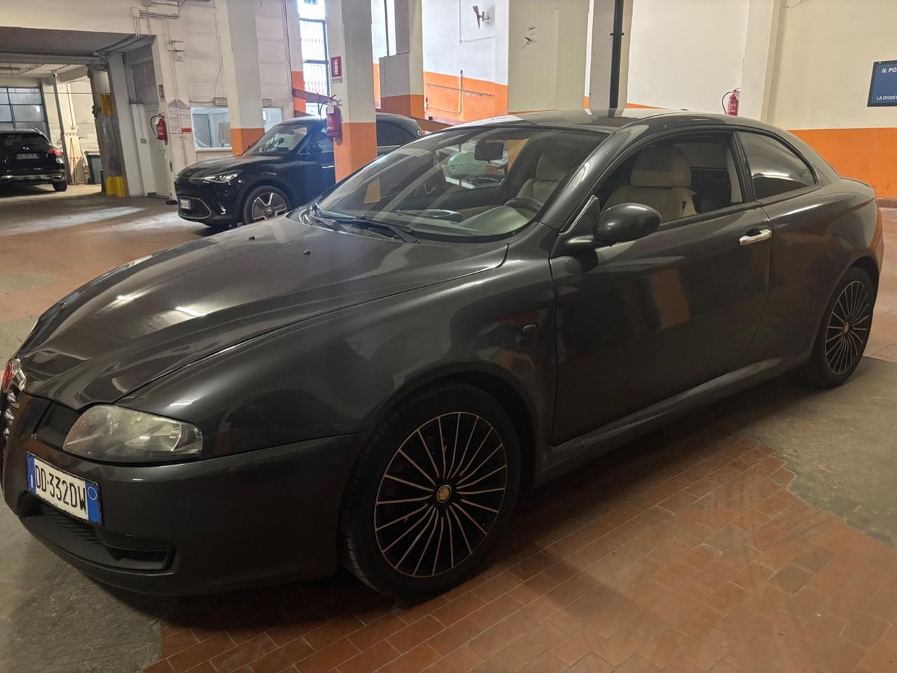 Alfa Romeo GT 1.9 MJT 16V Distinctive