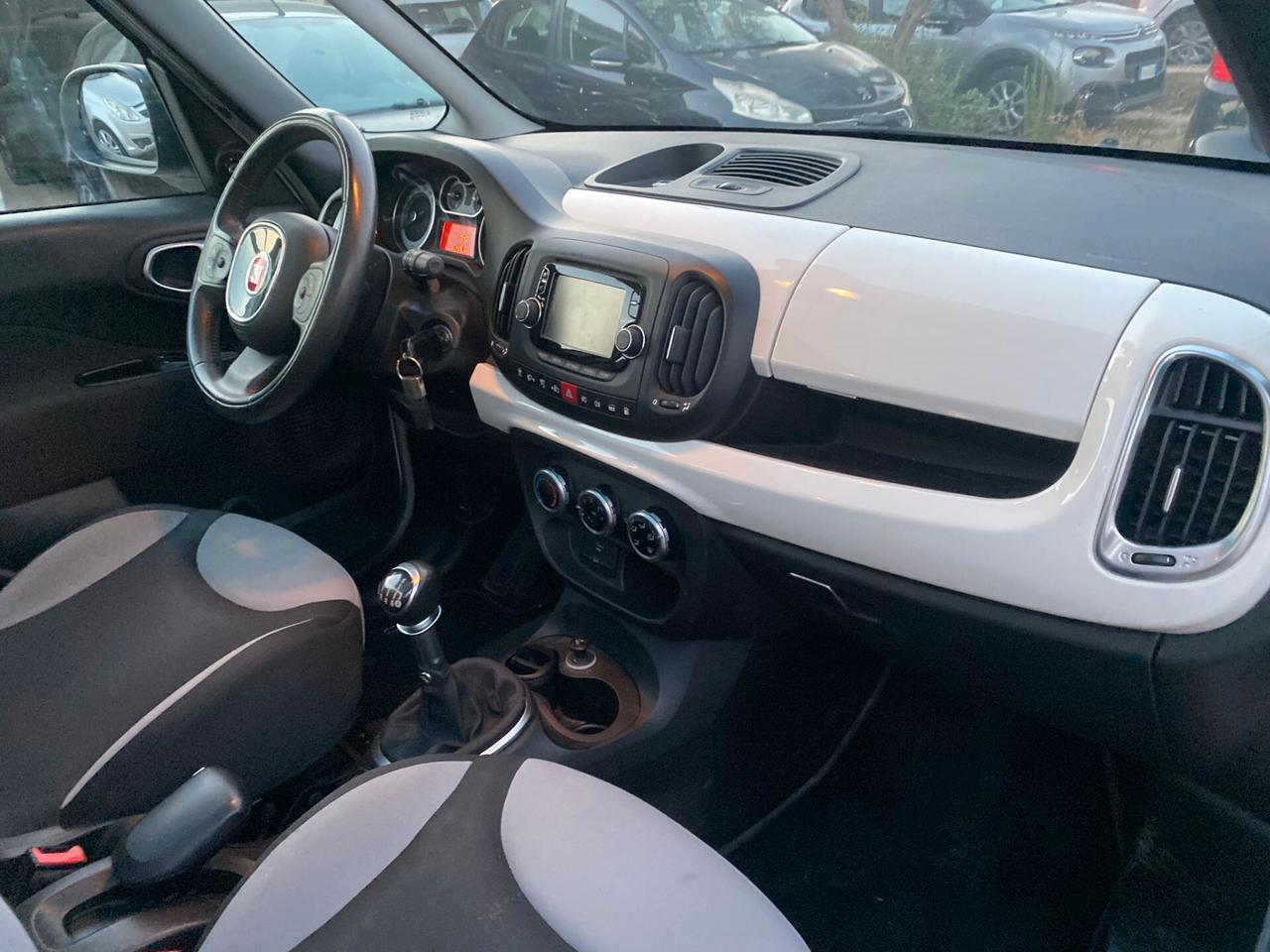 Fiat 500L 0.9 TwinAir Turbo Natural Power Panoramic Edition BG