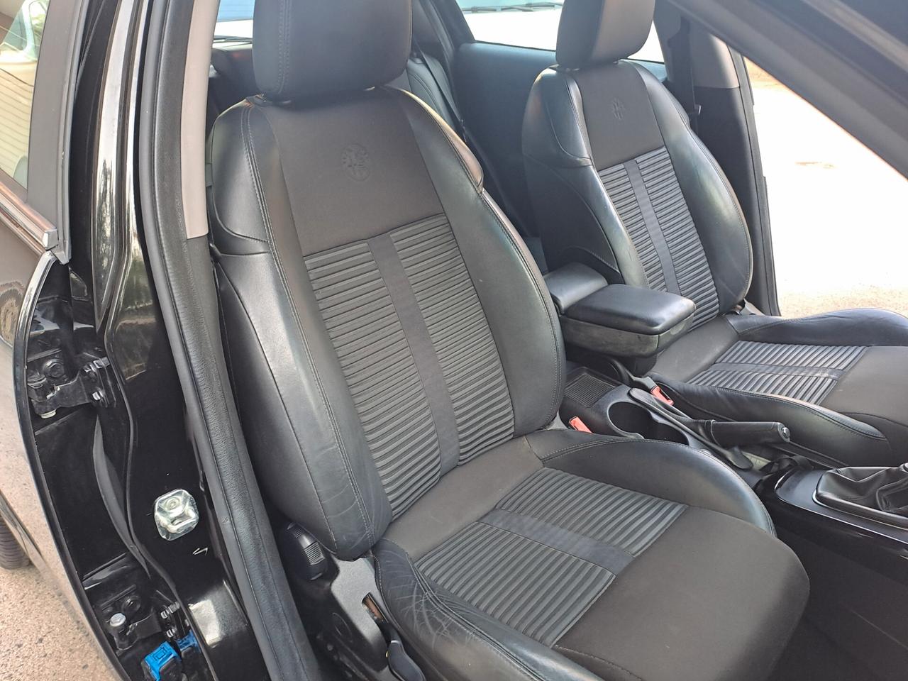 Alfa Romeo Giulietta 1.6 JTDm-2 105 CV Distinctive