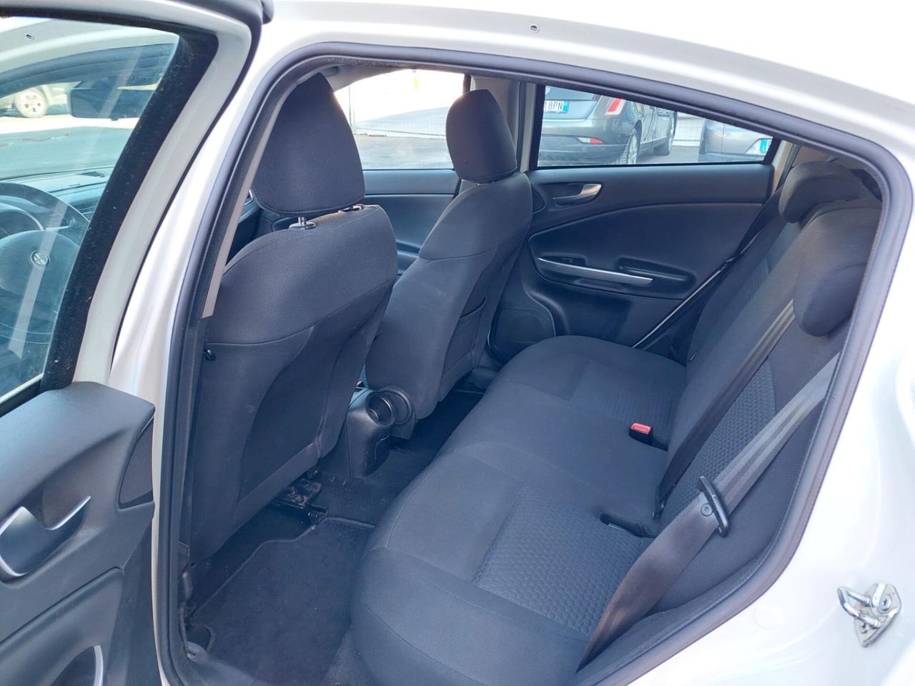 Alfa Romeo Giulietta 1.6 JTDm-2 105 CV Progression