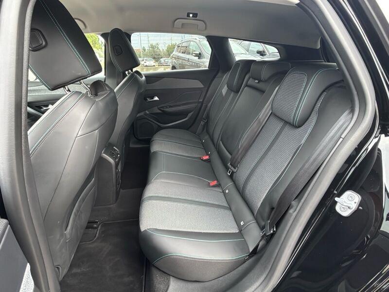 Peugeot 308 308 BlueHDi 130 S&S EAT8 SW Allure