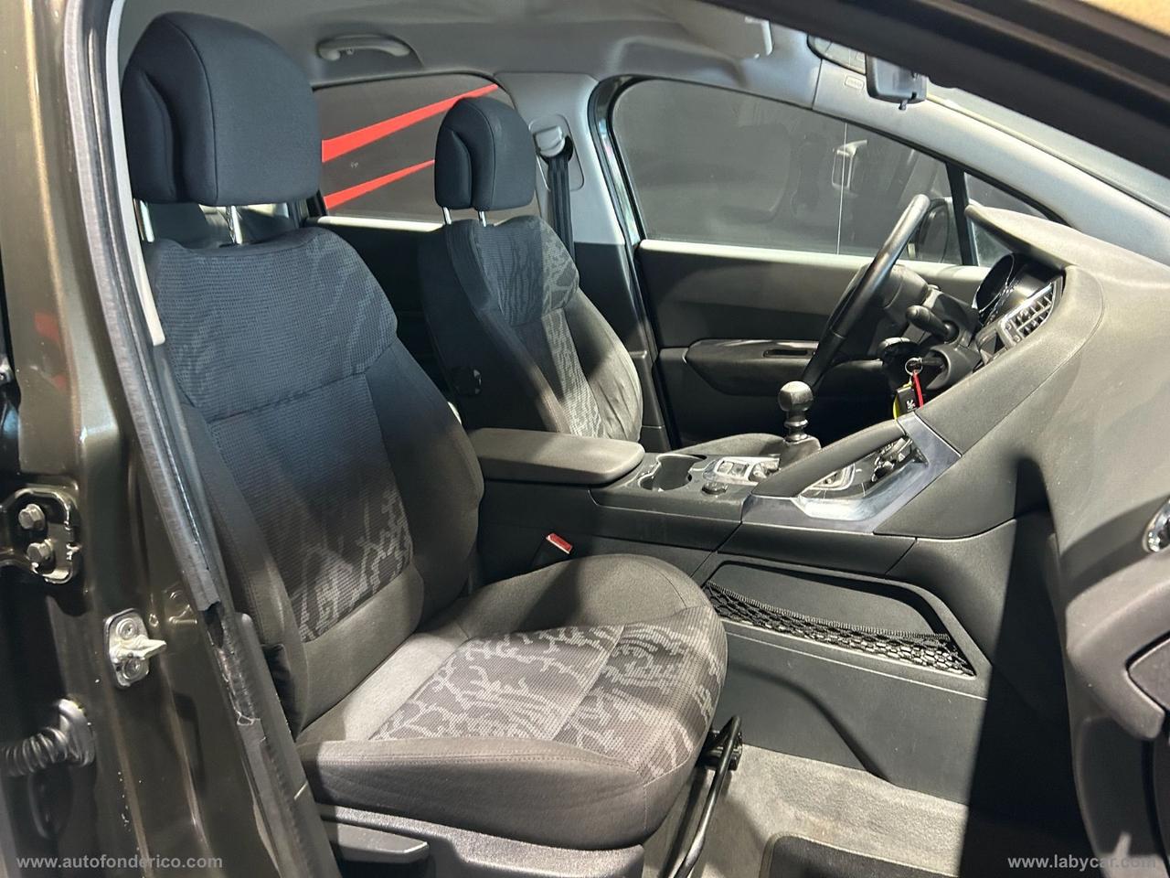 PEUGEOT 3008 1.6 HDi 112 CV Active