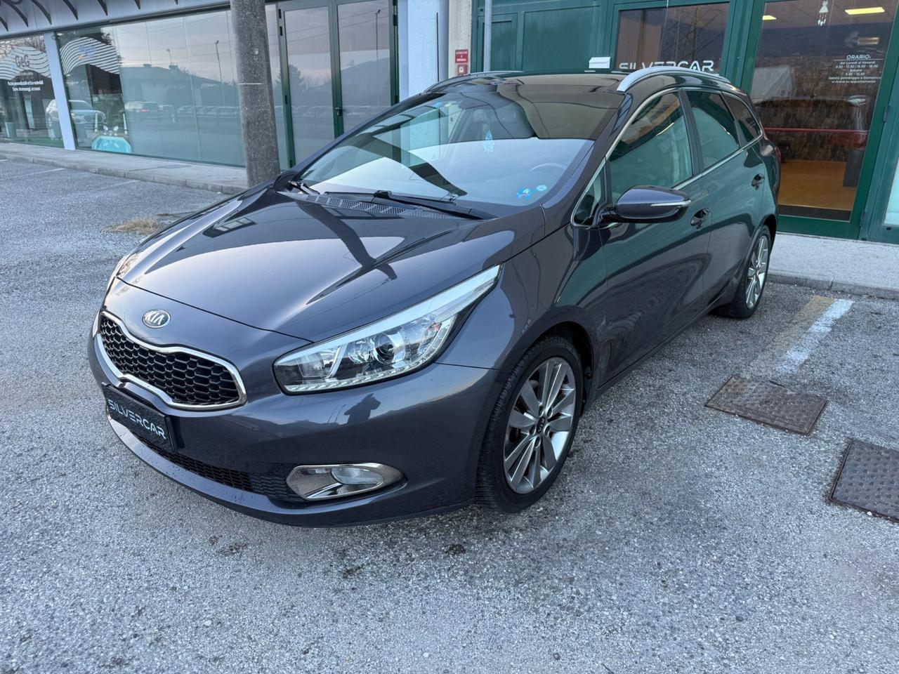 Kia Ceed cee'd 1.6 CRDi 128 CV aut. SW Platinum