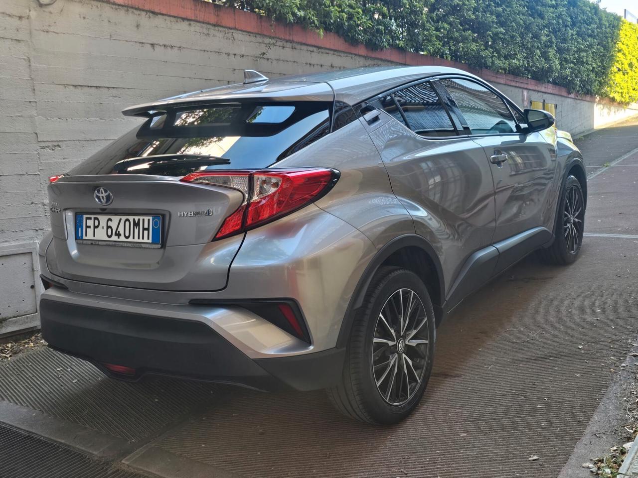 Toyota C-HR 1.8 Hybrid E-CVT Trend - UNICO PROPRIETARIO