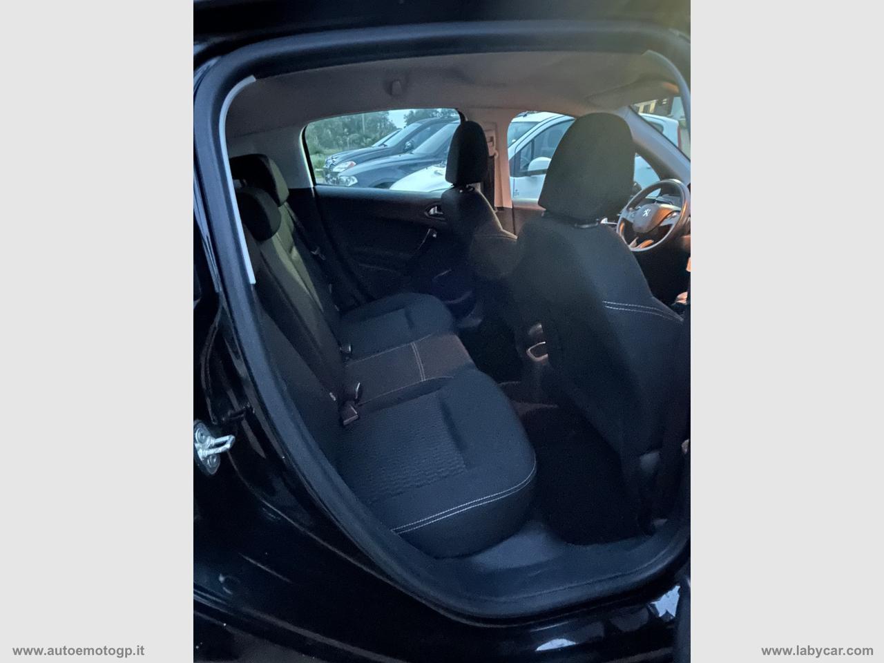 PEUGEOT 208 1.4 HDi 68 CV 5p. Active