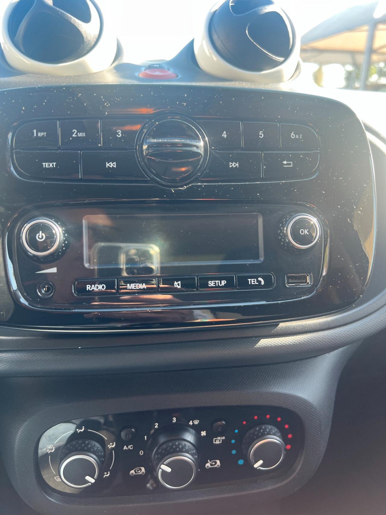 Smart ForFour 60 1.0 Black Passion