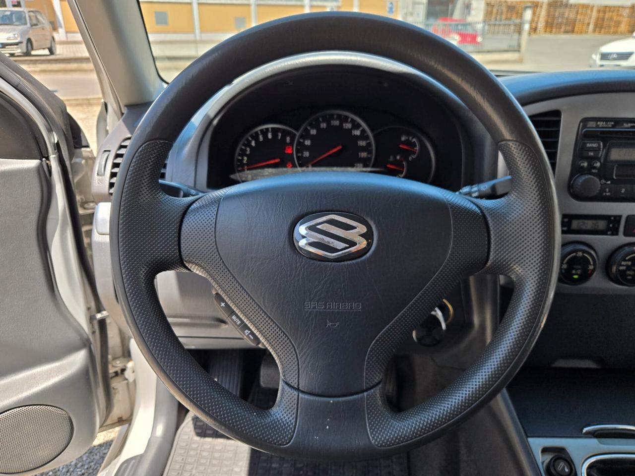 Suzuki Grand Vitara 1.6i 16V cat 3 porte
