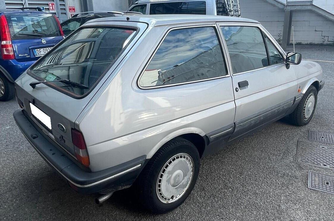 FORD FIESTA 1.1 49Cv. GHIA AUTOMATICA