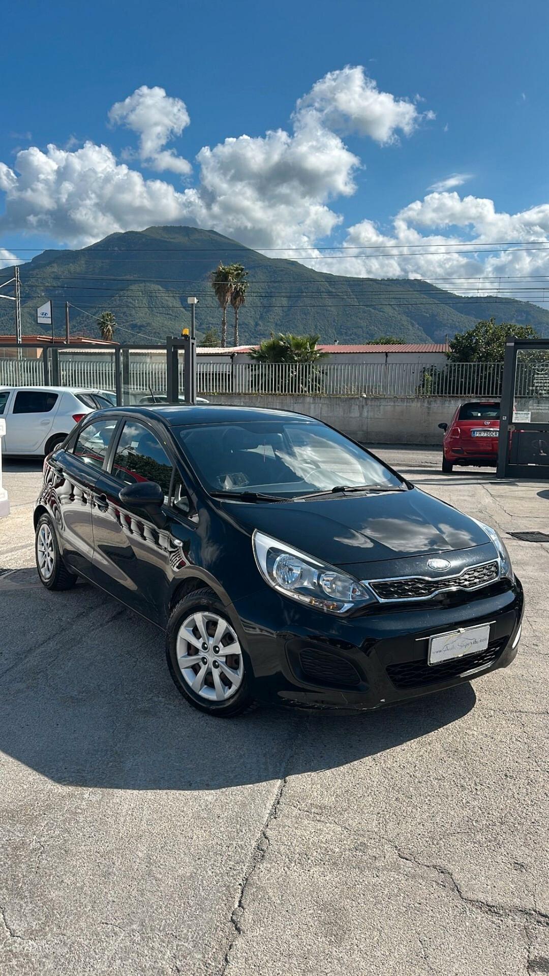 Kia Rio 1.1 CRDi WGT 5p. EX PLUS