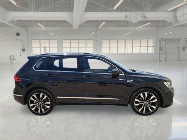 VOLKSWAGEN Tiguan 2.0 TDI 150 CV SCR DSG R-Line